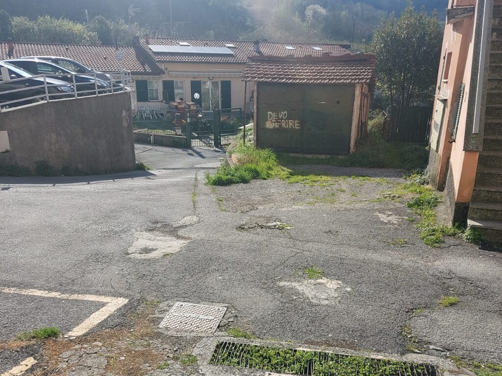 Esterno